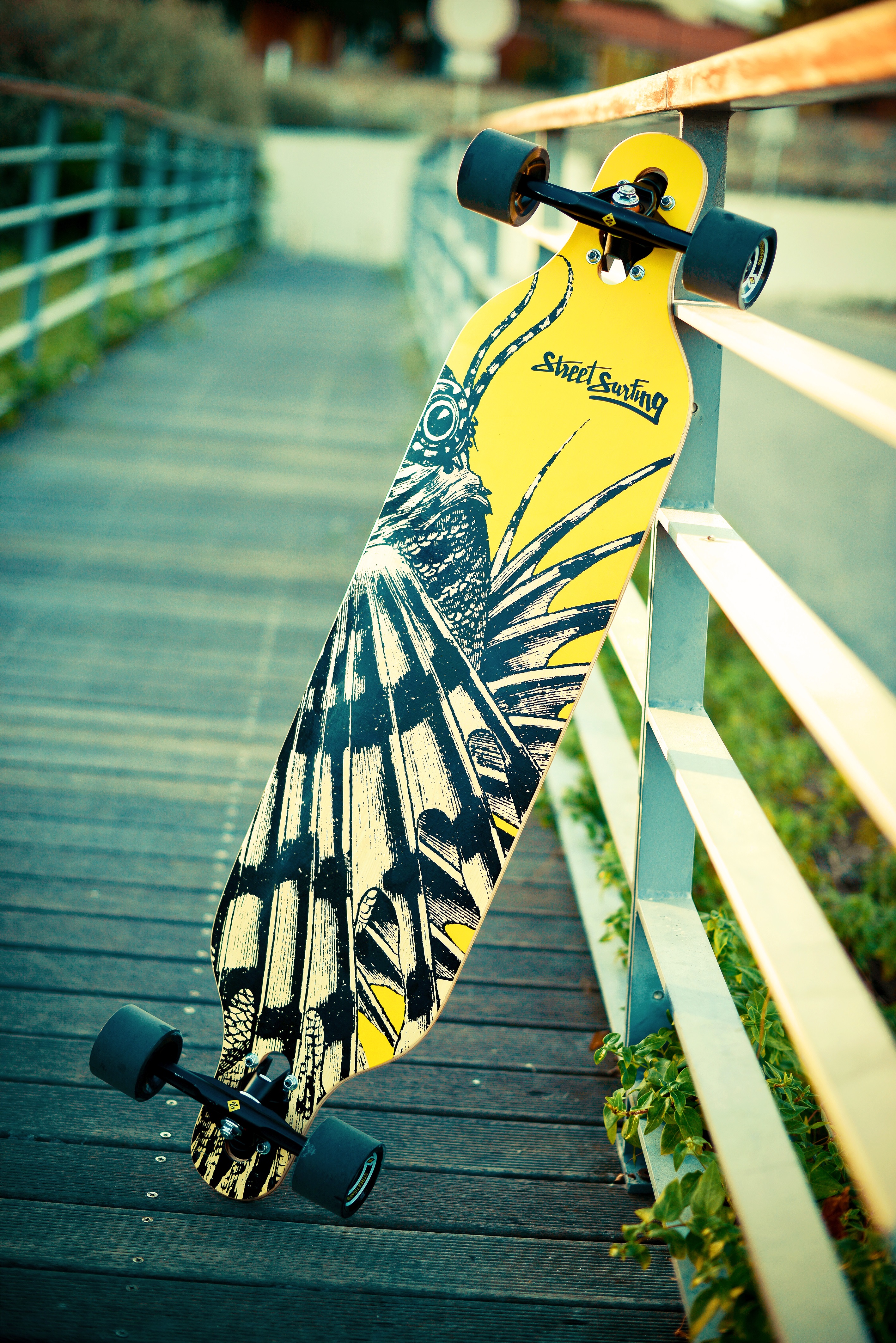 StreetSurfing - Longboard Freeride 39" - Yellow Dragon (größere Räder) – Bild 9