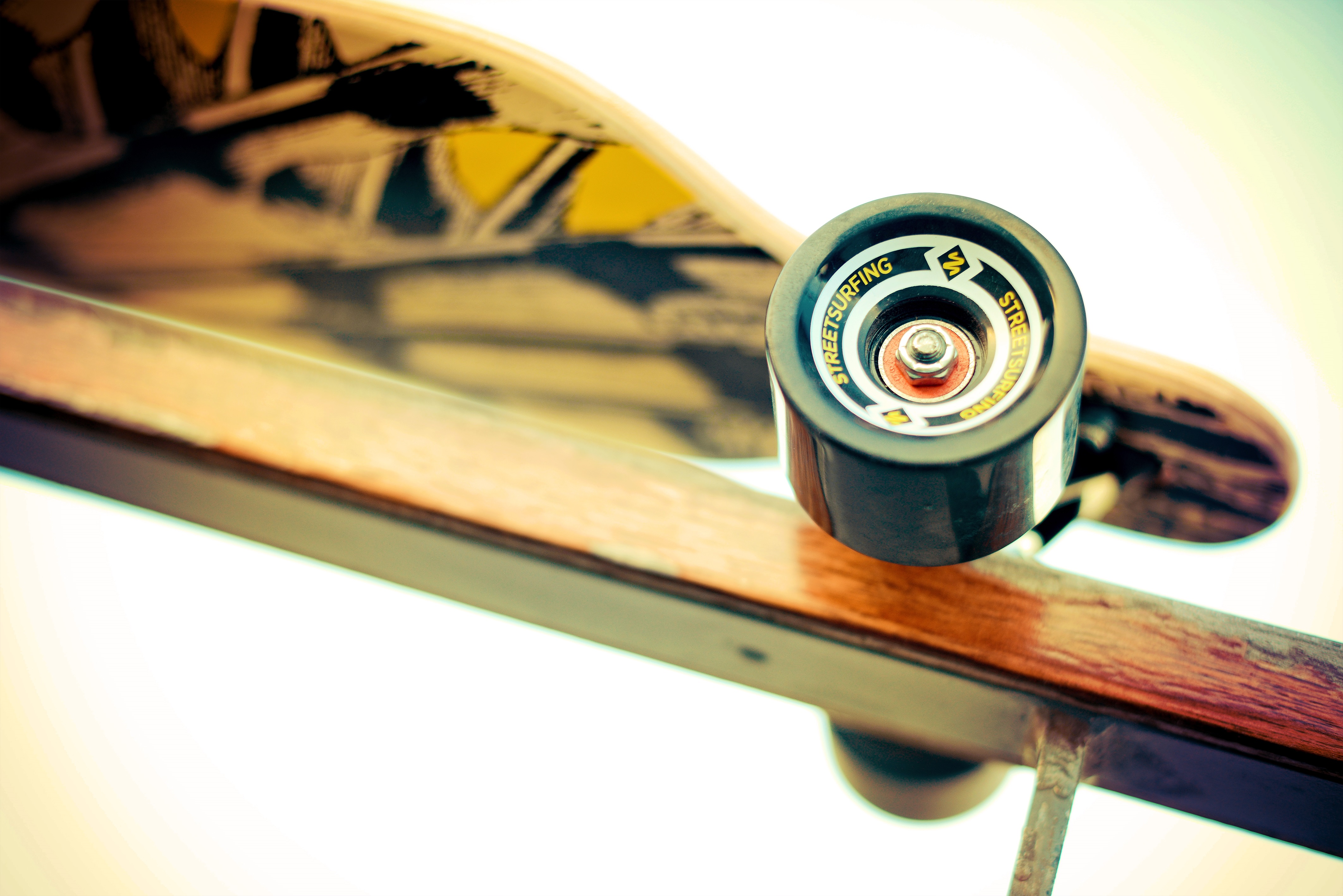 StreetSurfing - Longboard Freeride 39" - Yellow Dragon (größere Räder) – Bild 7